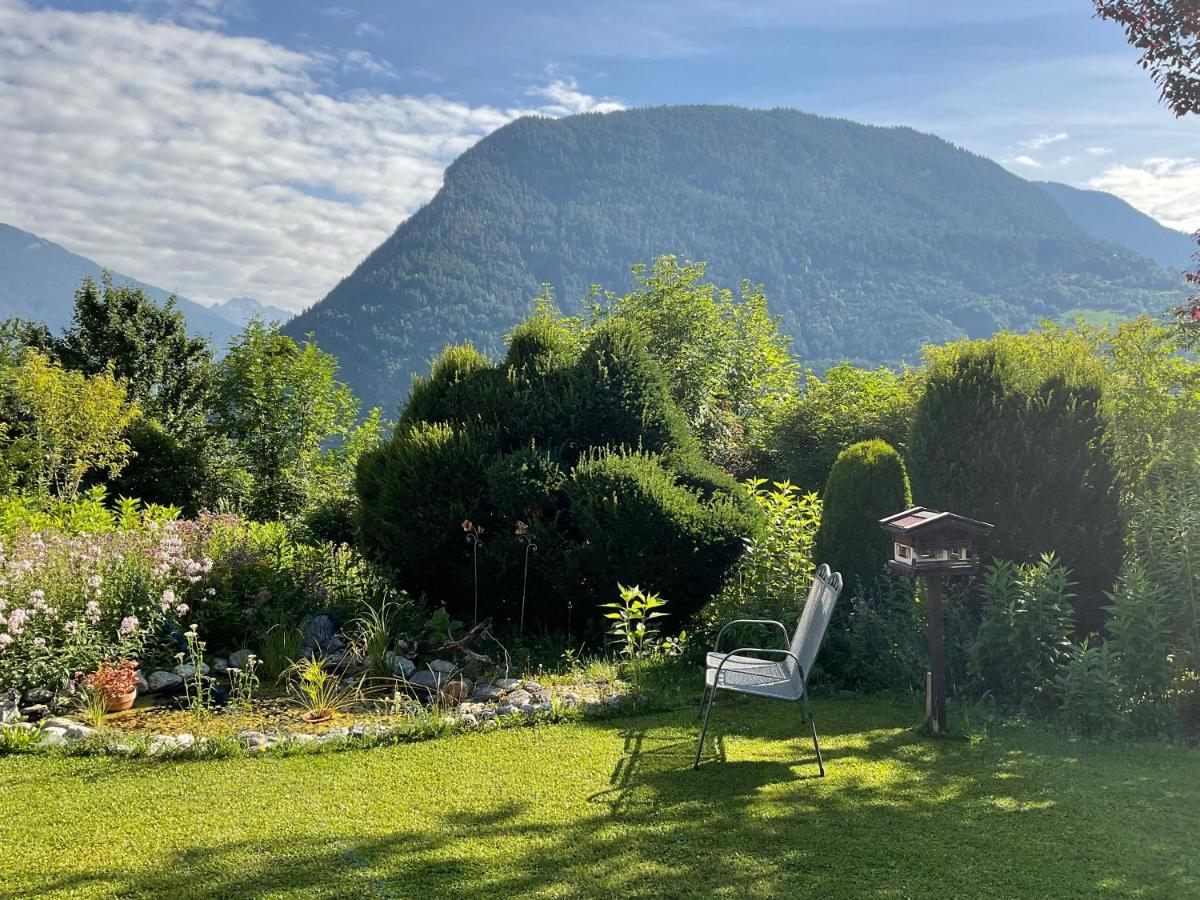 Comfortable Apartment In A Beautiful Surrounding Sautens Esterno foto