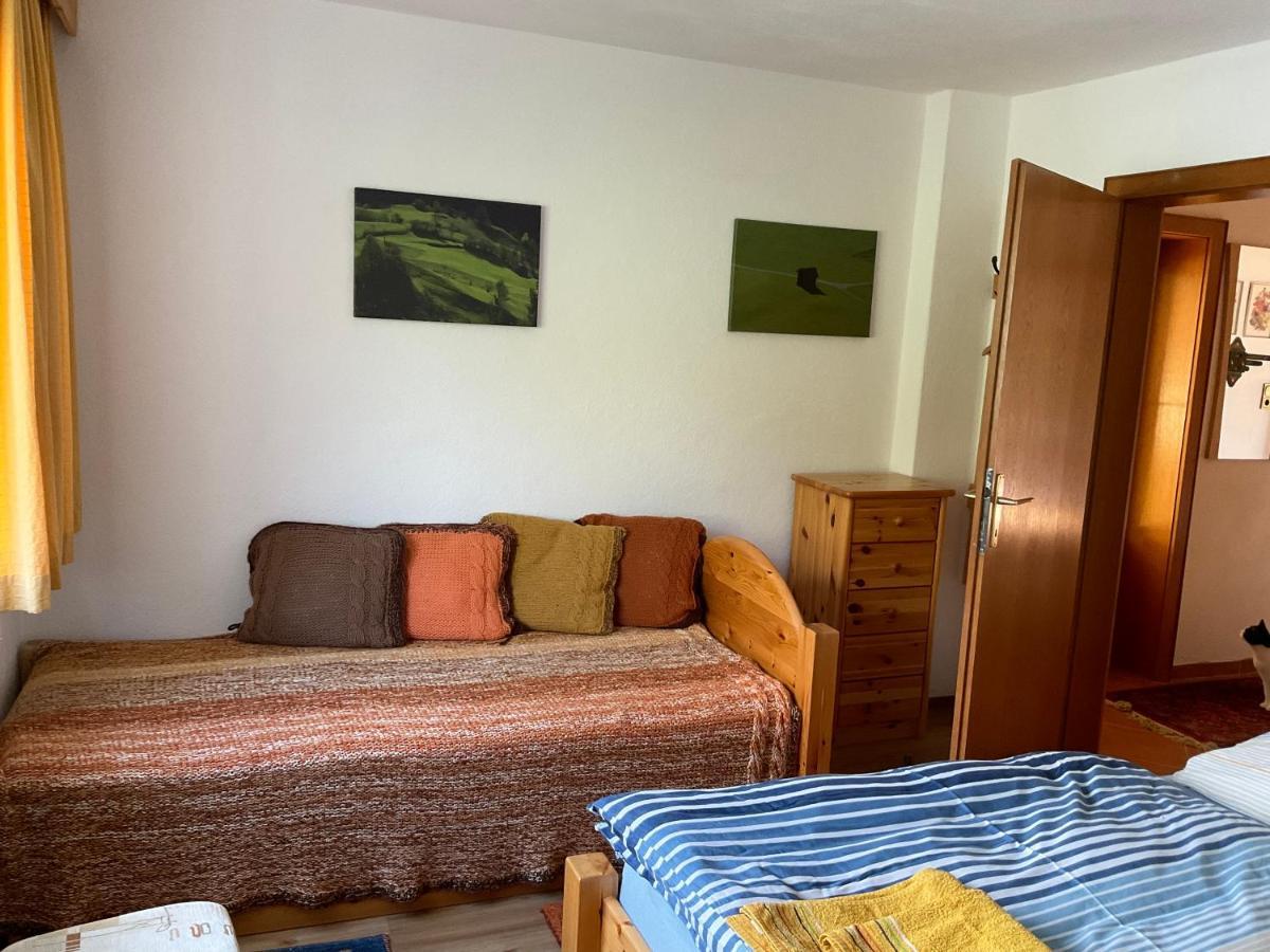 Comfortable Apartment In A Beautiful Surrounding Sautens Esterno foto