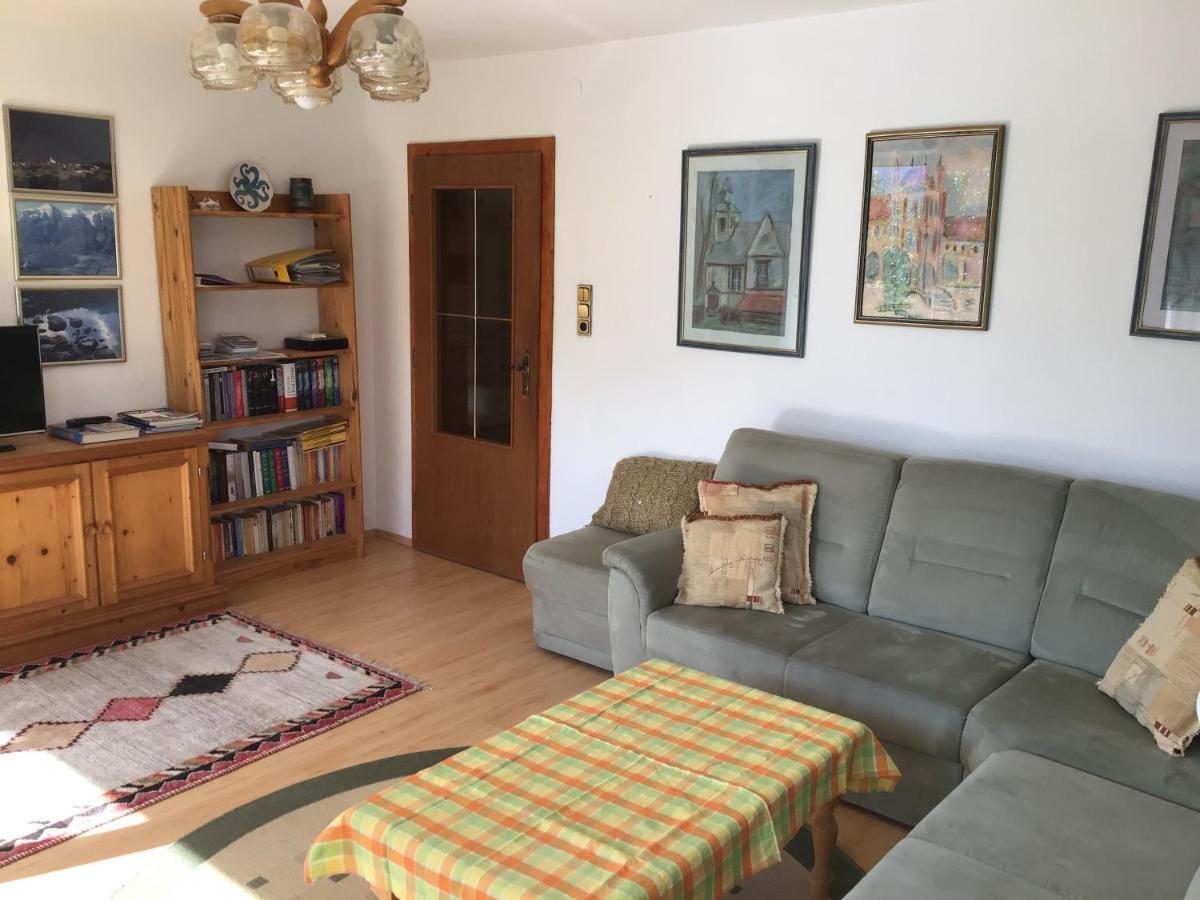 Comfortable Apartment In A Beautiful Surrounding Sautens Esterno foto