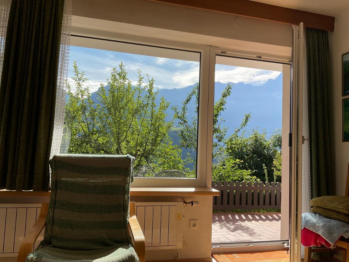 Comfortable Apartment In A Beautiful Surrounding Sautens Esterno foto