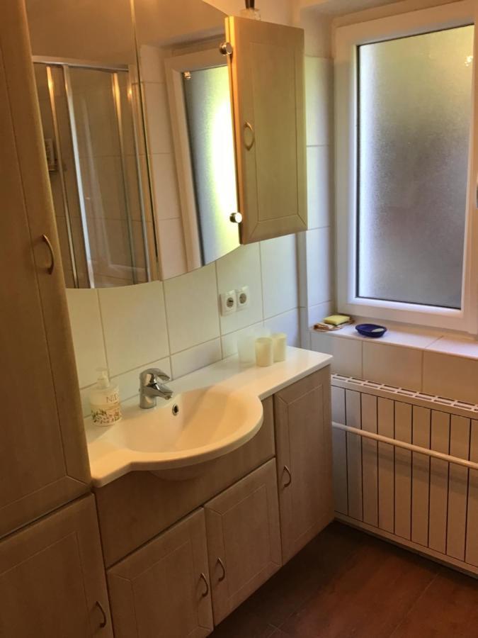 Comfortable Apartment In A Beautiful Surrounding Sautens Esterno foto
